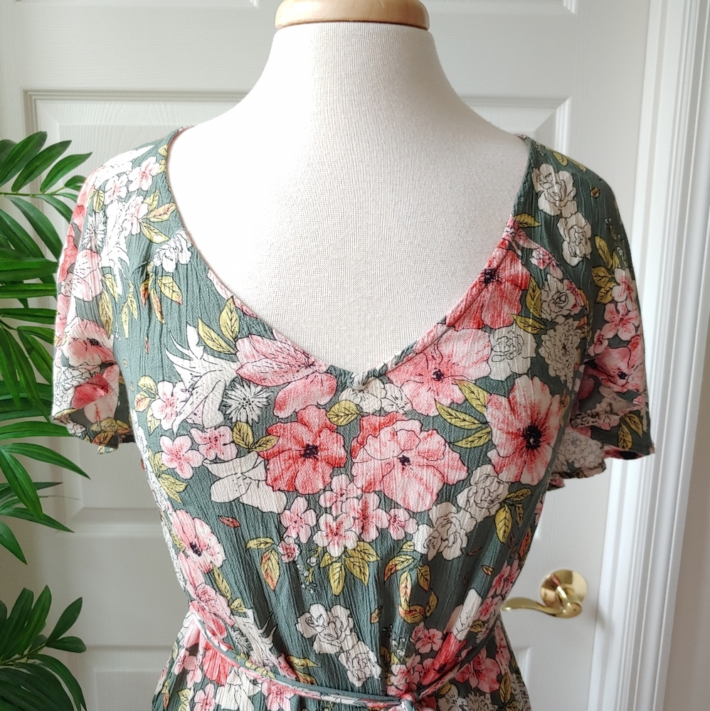 (SOLD) Billabong Shift Flutter Floral Backless Mini Dress Green XS - Picture 3 of 8